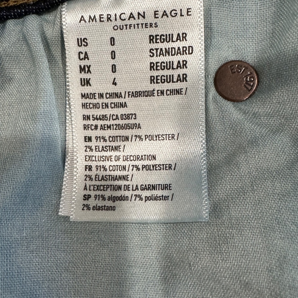 American Eagle - Next Level Stretch‎ Denim Skirt - Size 0 - NEW With Tags. - Picture 4 of 8